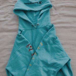 CHAMPION SWEATSHIRT